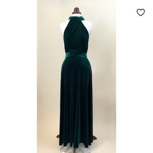 Gorgeous Velvet Hunter green formal gown